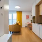 Glow Apartments, Nowa Letnica