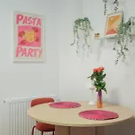 Glow Apartments, Nowa Letnica