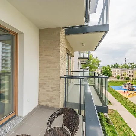 Glow Apartments, Nowa Letnica Apartment