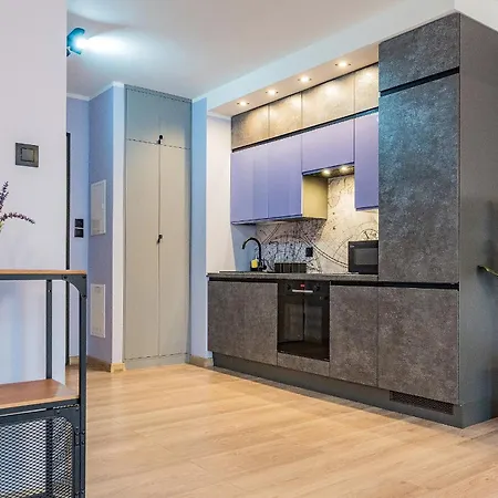 Appartamento Glow Apartments, Nowa Letnica