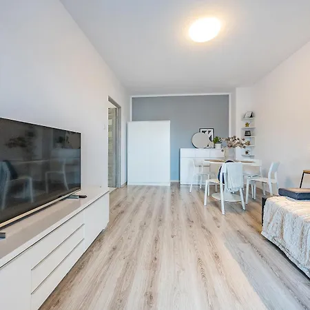 Glow Apartments, Nowa Letnica * Danzica