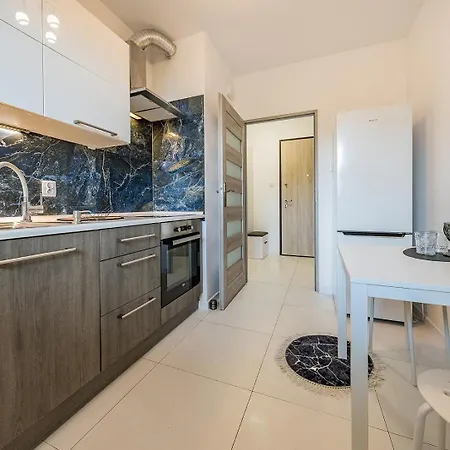 Glow Apartments, Nowa Letnica דירה גדנסק