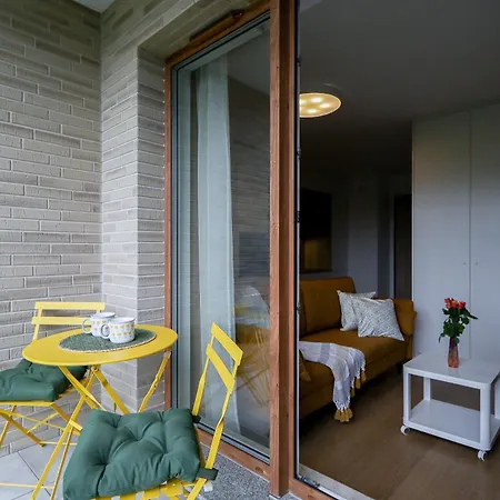 Glow Apartments, Nowa Letnica *