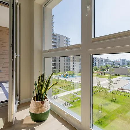 Glow Apartments, Nowa Letnica * غدانسك