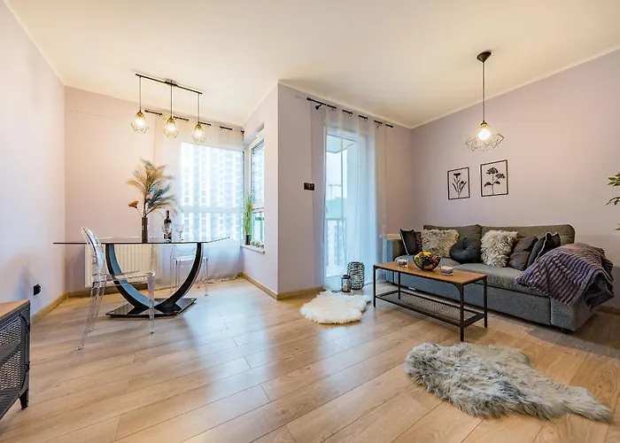 Glow Apartments, Nowa Letnica * グダニスク