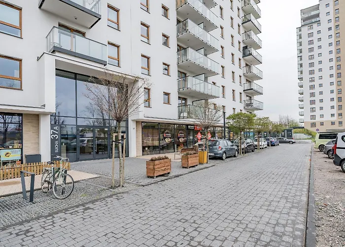 Glow Apartments, Nowa Letnica