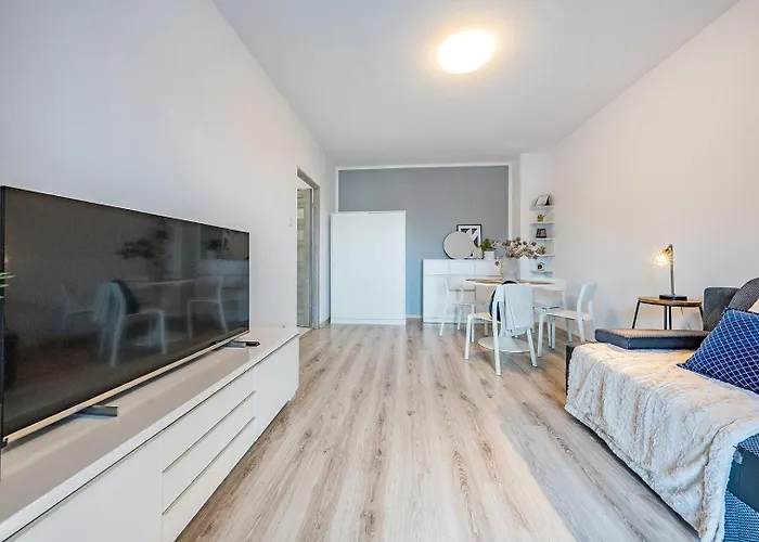 Glow Apartments, Nowa Letnica * グダニスク