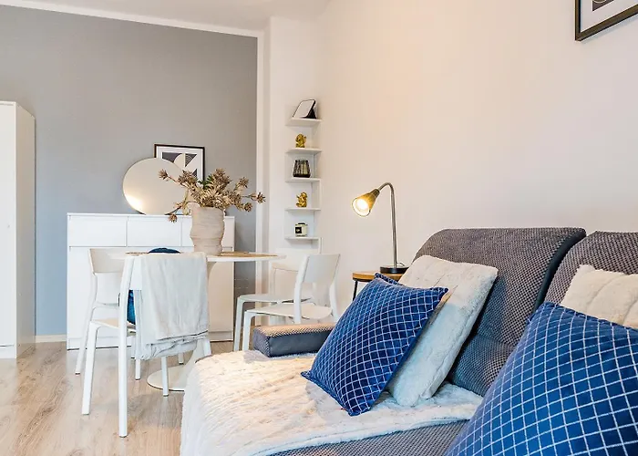 アパート Glow Apartments, Nowa Letnica