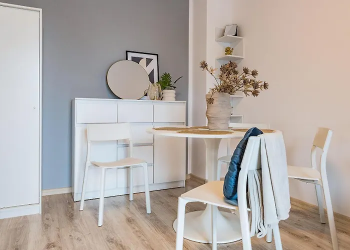 Glow Apartments, Nowa Letnica *