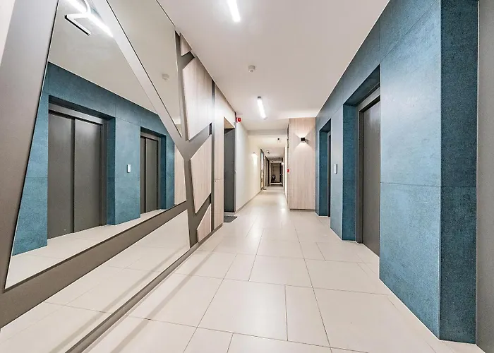 Glow Apartments, Nowa Letnica アパート *